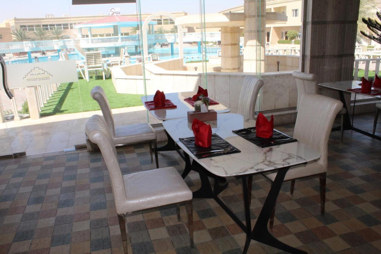 Al Salam Grand Hotel&Resort Al Buraimi Exterior foto